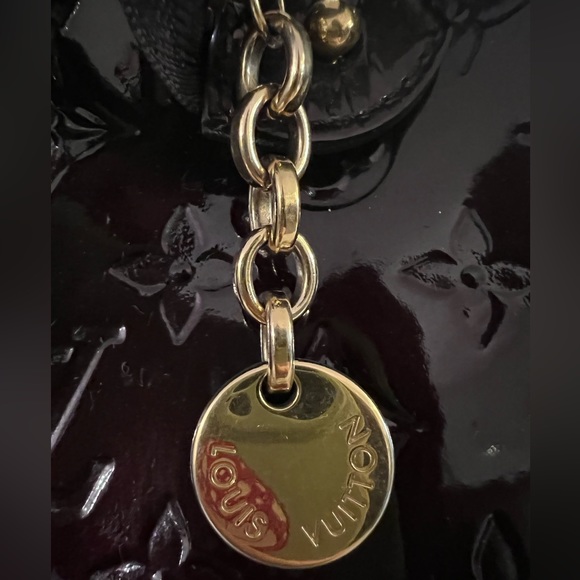 Louis Vuitton Amarante Monogram Vernice - Picture 8 of 16